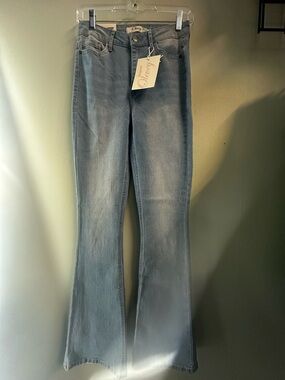 Women's Low rise Boot Cut Jeans